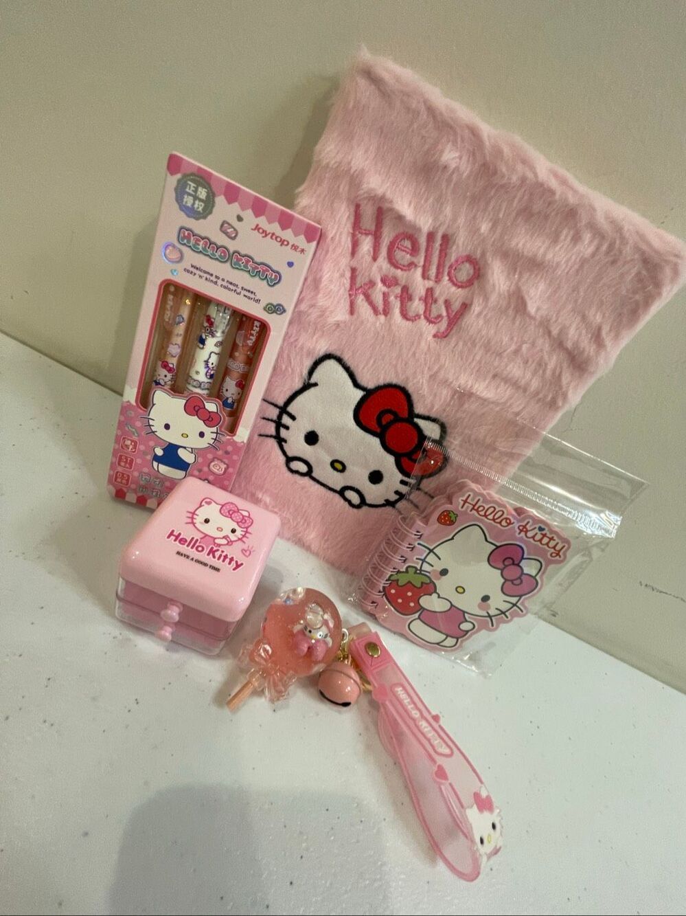 Hello Kitty plush journal 5 piece set pens keychain spiral lot bundle
